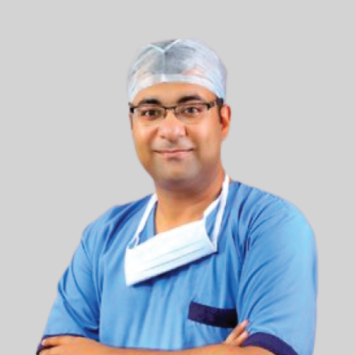 Dr. Rajat Jain <br>Jain Eye Hospital & Laser Centre, Delhi